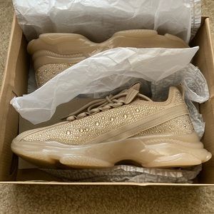 Steve Madden Maxima Blush